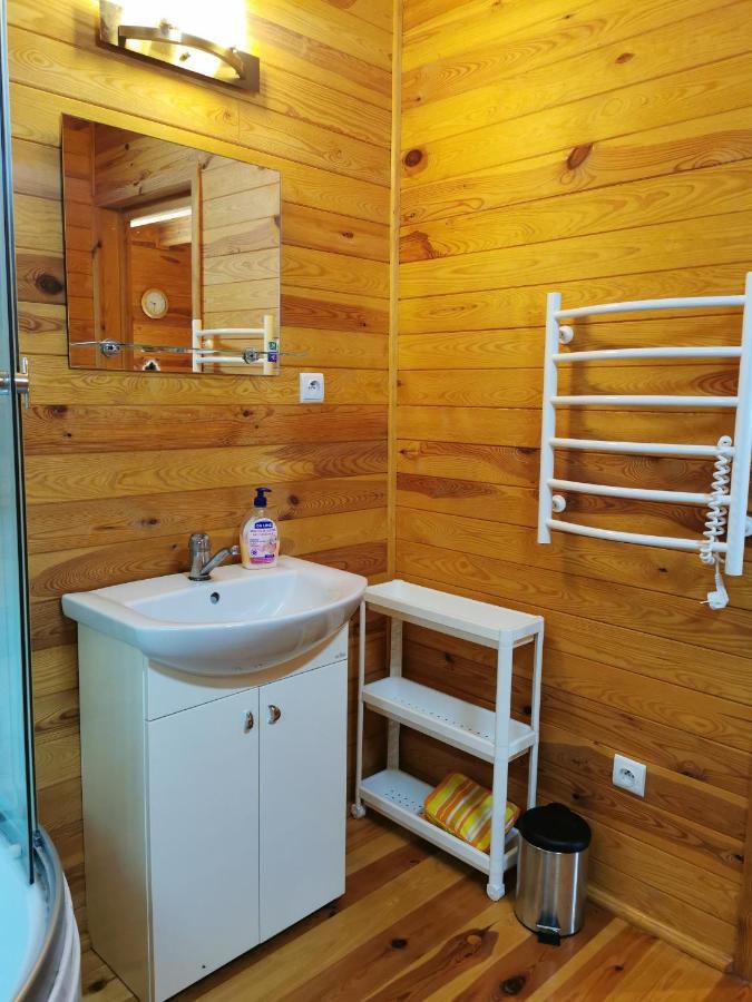 Domek Na Wsi Nad Jeziorem , Prywatny Staw Kamienczyk Dezerta Kültér fotó